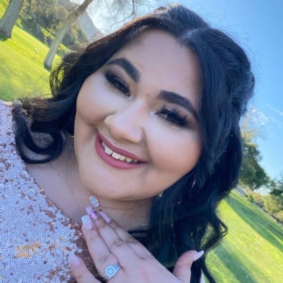 MEET THE POSHER - Picture 4 of 5